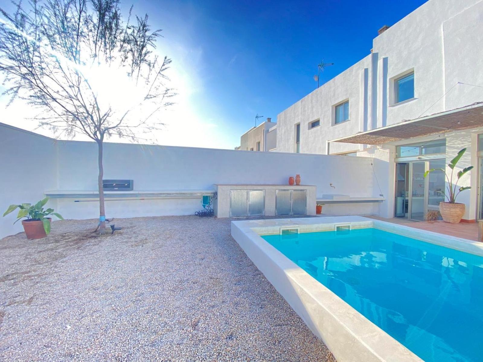 Casa2patis Holiday home El Poblenou del Delta